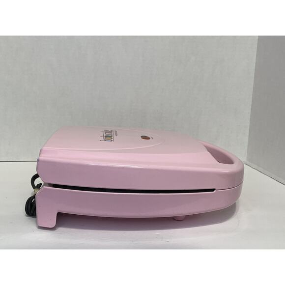 Babycakes Full Size Cupcake Maker 8 Cupcakes Non-Stick Baker Pink CC-2828 - Picture 8 of 11